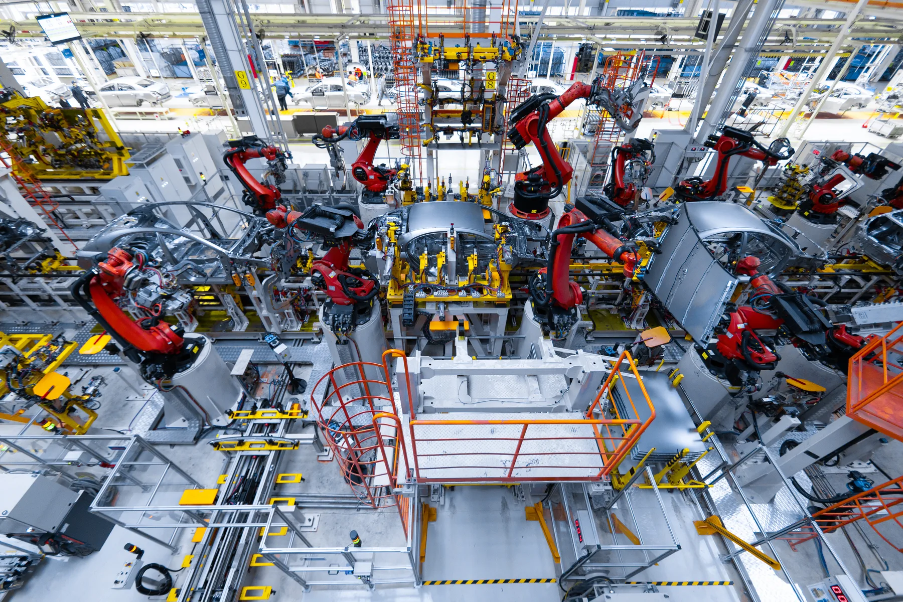 Automotive production line for manufacturing training simulator and XR inspection solutions